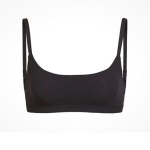 B32 NWT SKIMS FITS EVERYBODY SCOOP BRALETTE XS in Onyx